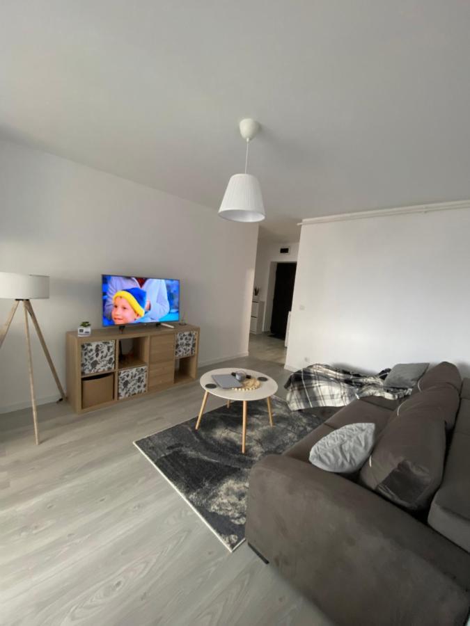Zian Flat Lägenhet Bukarest Exteriör bild